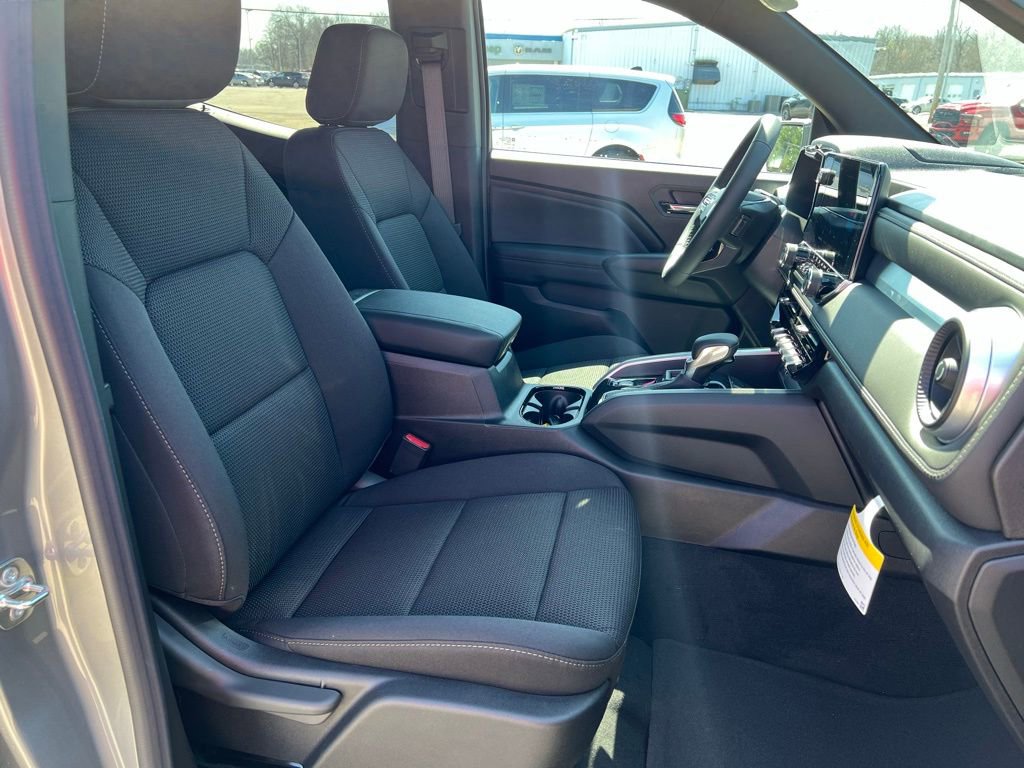 New 2026 Chevrolet Colorado LT image 9
