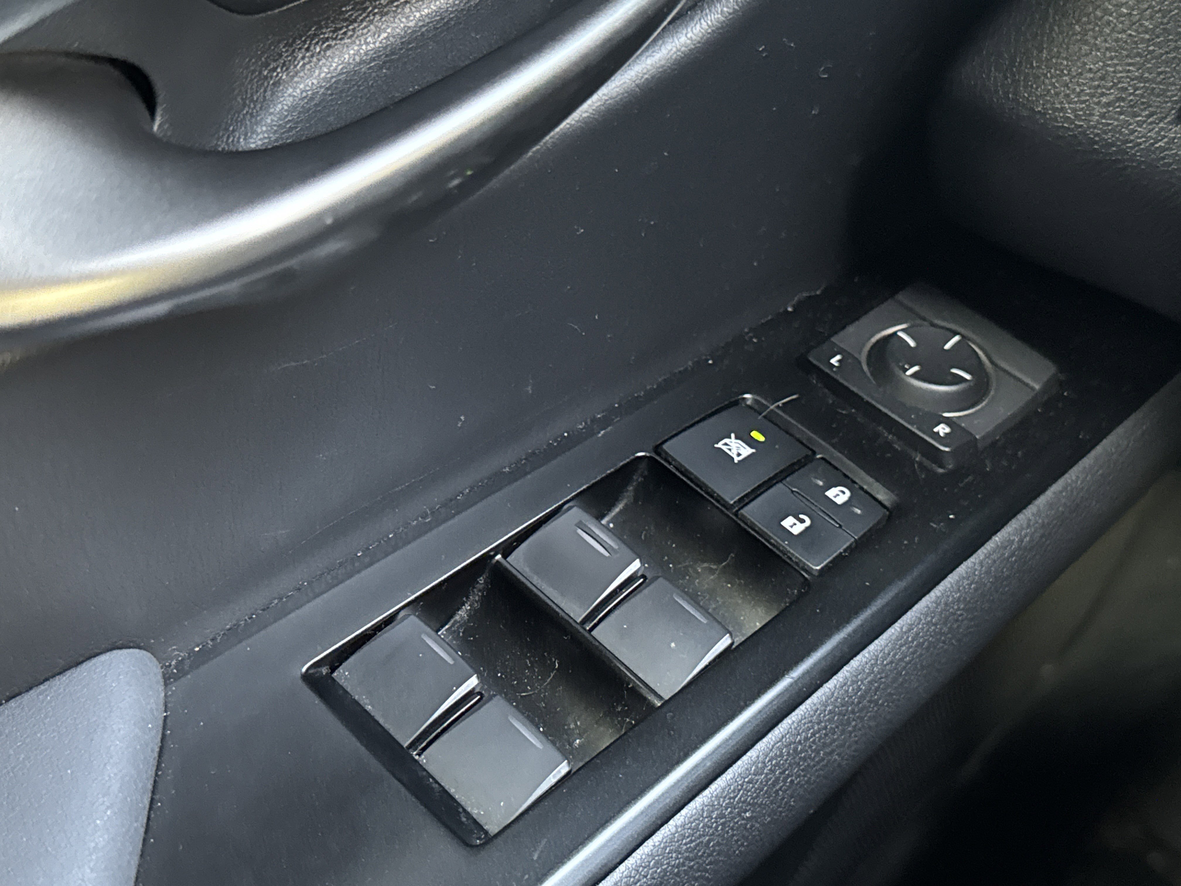 Used 2020 Lexus UX 200 w/ Accessory Package 2 image 21