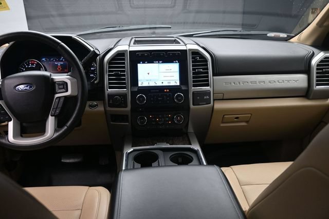Used 2017 Ford F250 Lariat w/ Lariat Ultimate Package AWD/4WD image 9