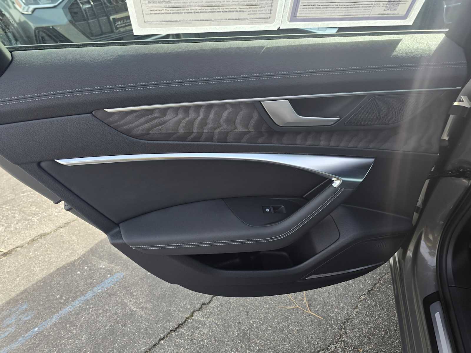 Used 2024 Audi A6 Premium Plus w/ Premium Plus Package image 20