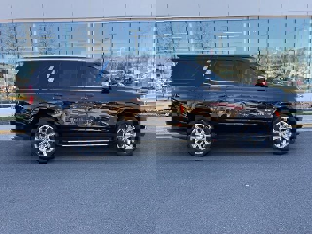 Used 2023 Chevrolet Tahoe Premier image 9