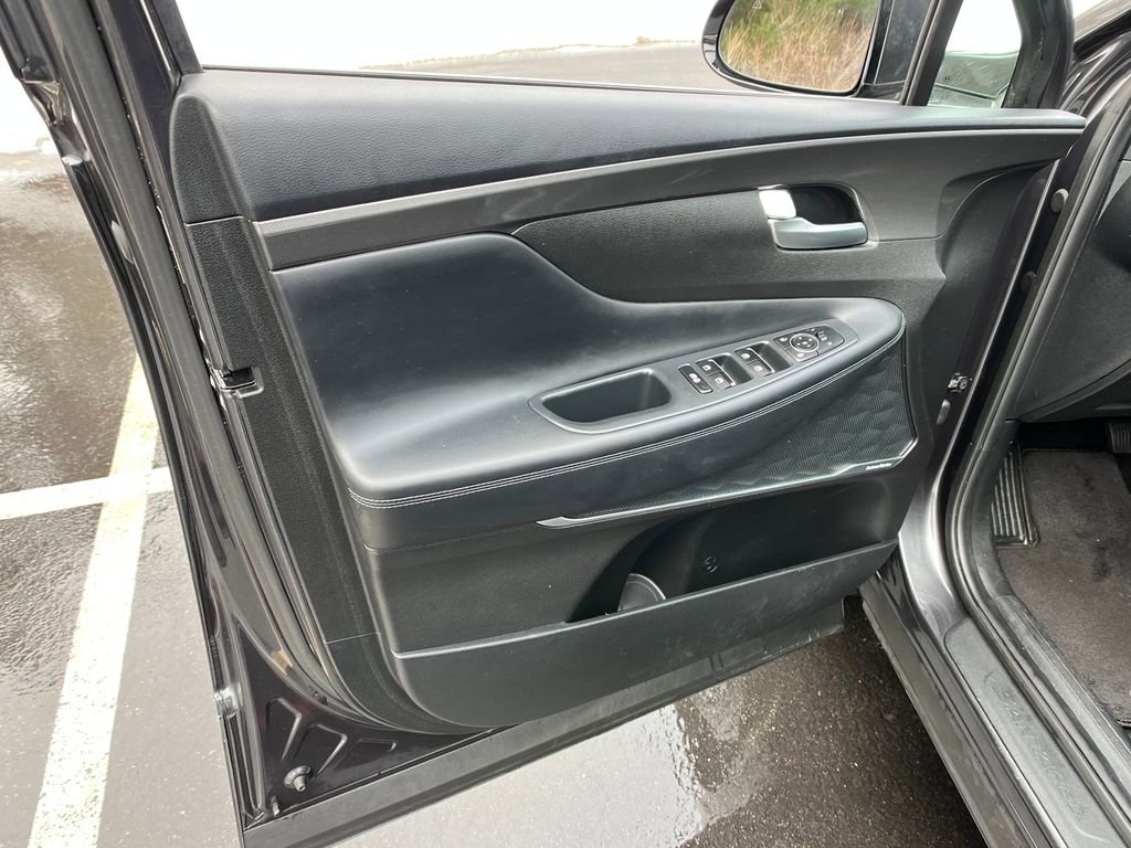 Used 2022 Hyundai Santa Fe SEL w/ Convenience + Premium Package image 11
