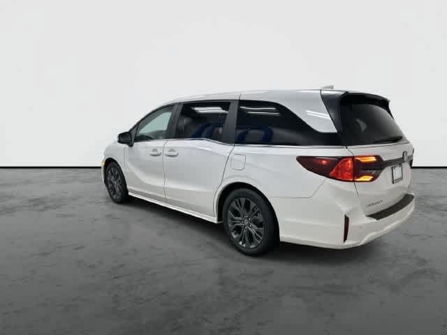 Certified 2026 Honda Odyssey Touring image 9