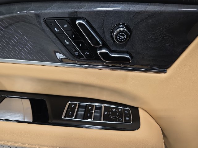 New 2026 Cadillac Escalade IQL Sport 2 w/ LPO, Floor Liner Package AWD/4WD image 25