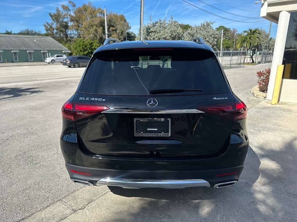 Used 2024 Mercedes-Benz GLE 450e 4MATIC image 6