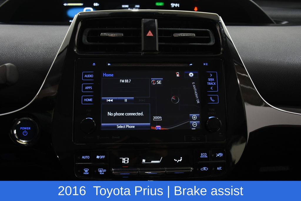 Used 2016 Toyota Prius Four image 13