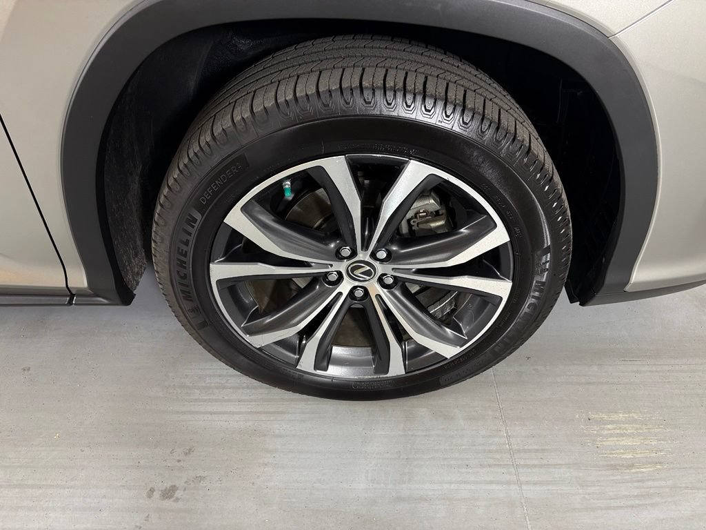 Used 2018 Lexus RX 450hL Premium w/ Premium Package AWD/4WD image 10