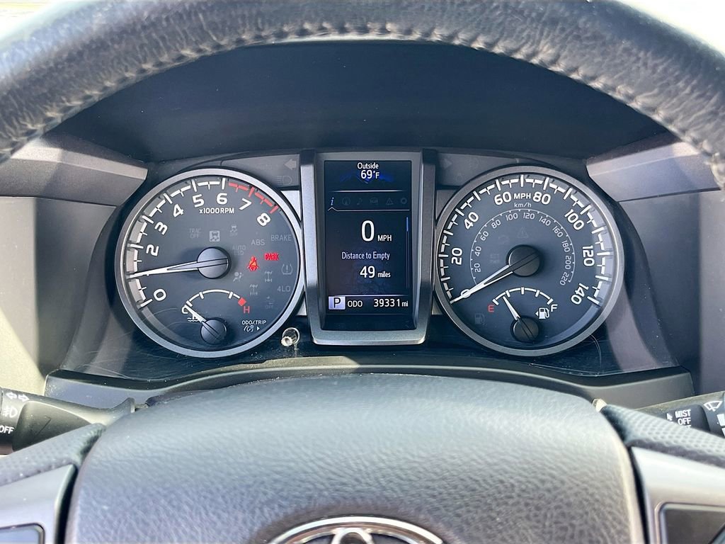 Used 2022 Toyota Tacoma TRD Sport w/ TRD Premium Sport Package image 12