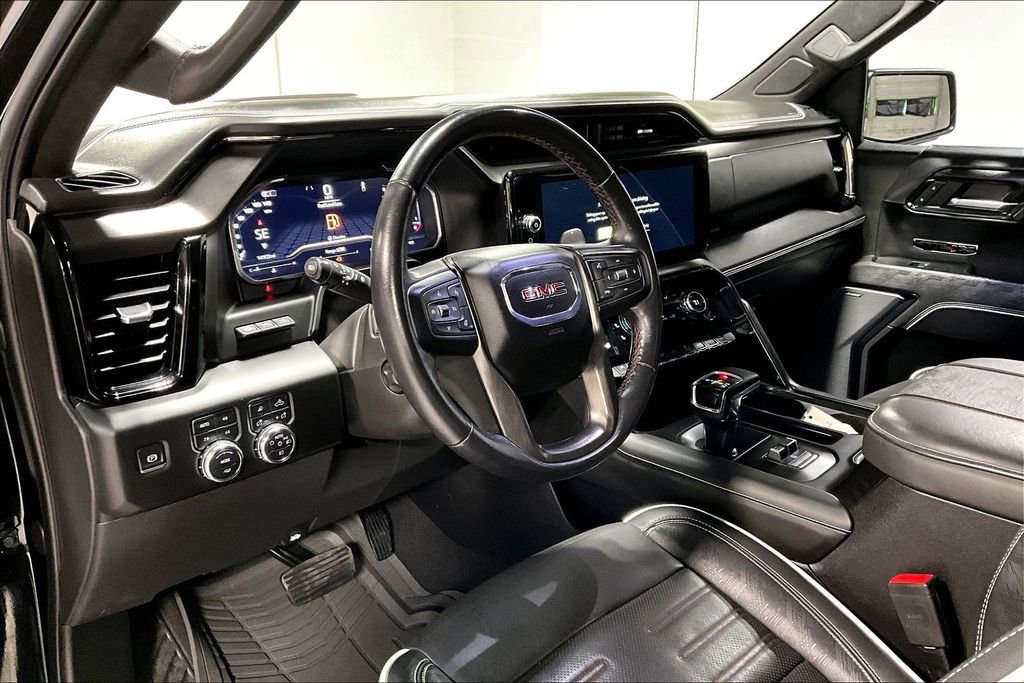 Used 2024 GMC Sierra 1500 AT4X image 16