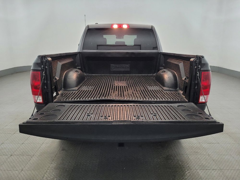 Used 2018 RAM 1500 Express w/ Express Value Package image 29