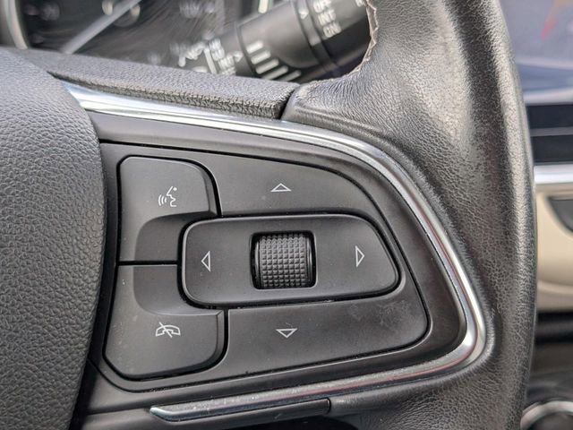 Used 2021 Buick Encore GX Select image 29