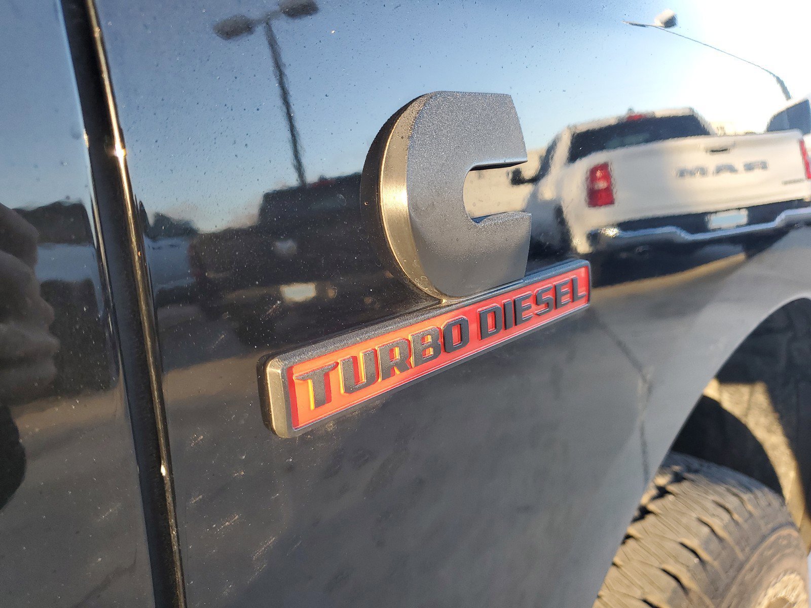 Used 2025 RAM 2500 Laramie image 29