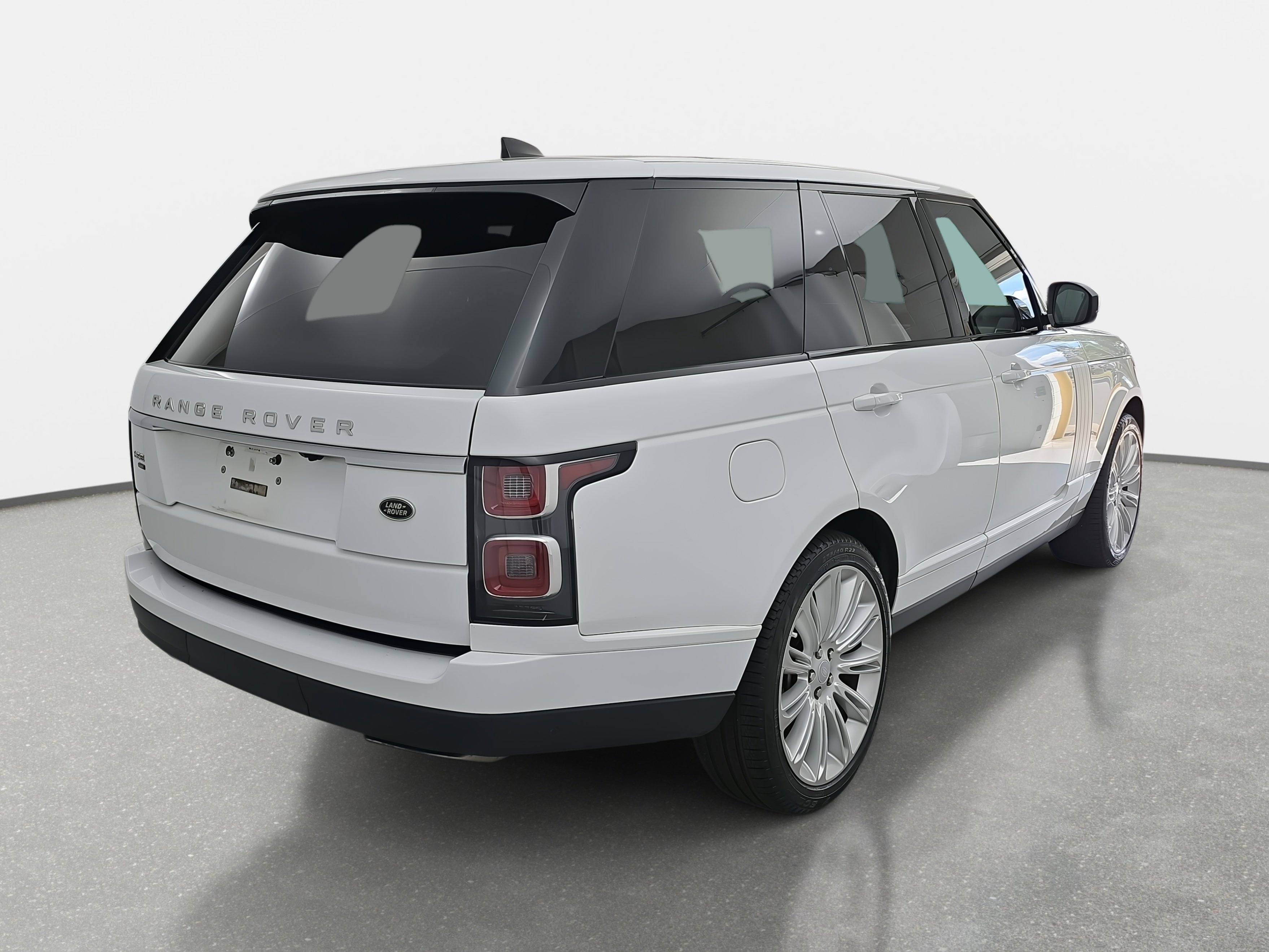 Used 2020 Land Rover Range Rover HSE image 5