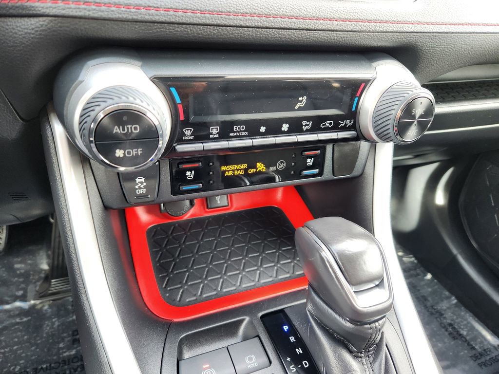 Used 2021 Toyota RAV4 TRD Off-Road w/ TRD Off-Road Weather Package image 23