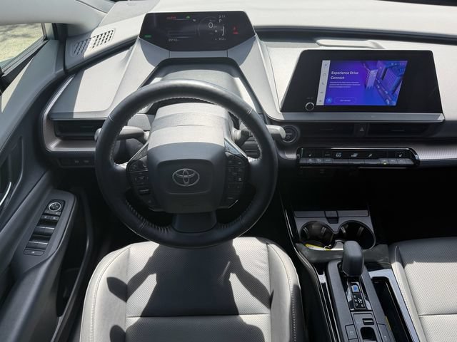 Used 2024 Toyota Prius XLE FWD image 14