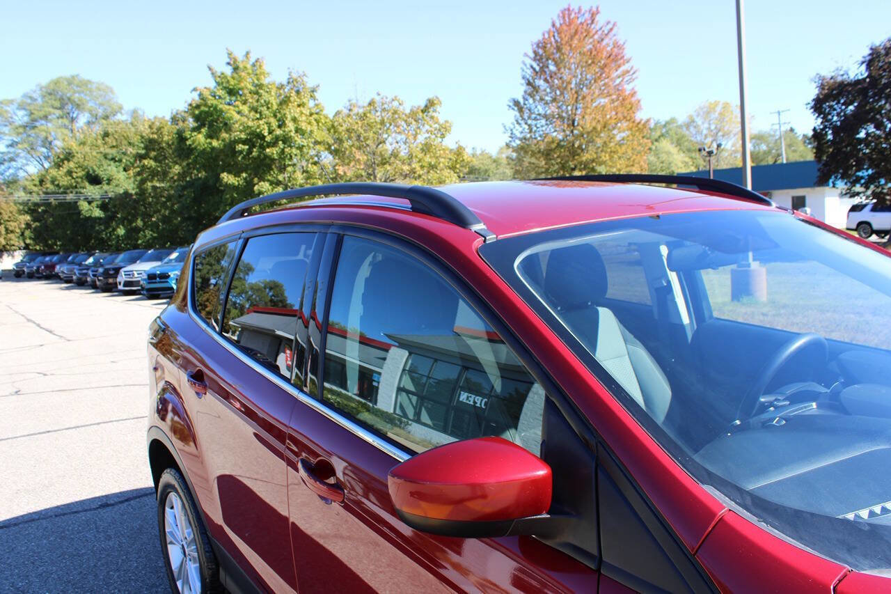 Used 2017 Ford Escape SE image 21