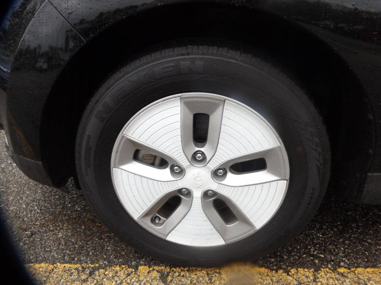 Used 2016 Kia Soul EV FWD image 21