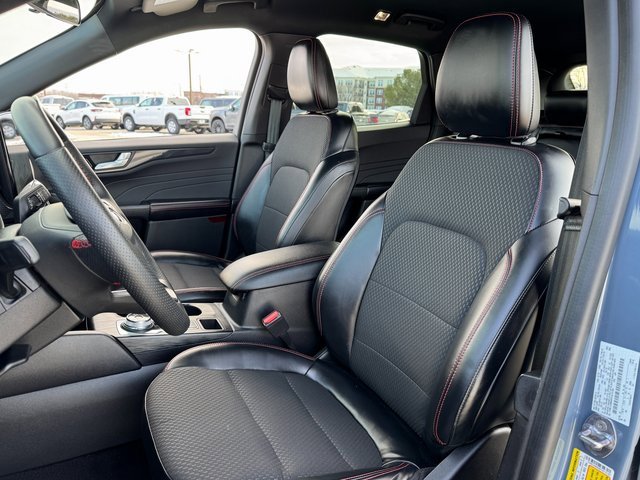 Used 2023 Ford Escape ST-Line w/ Tech Pack #1 image 14