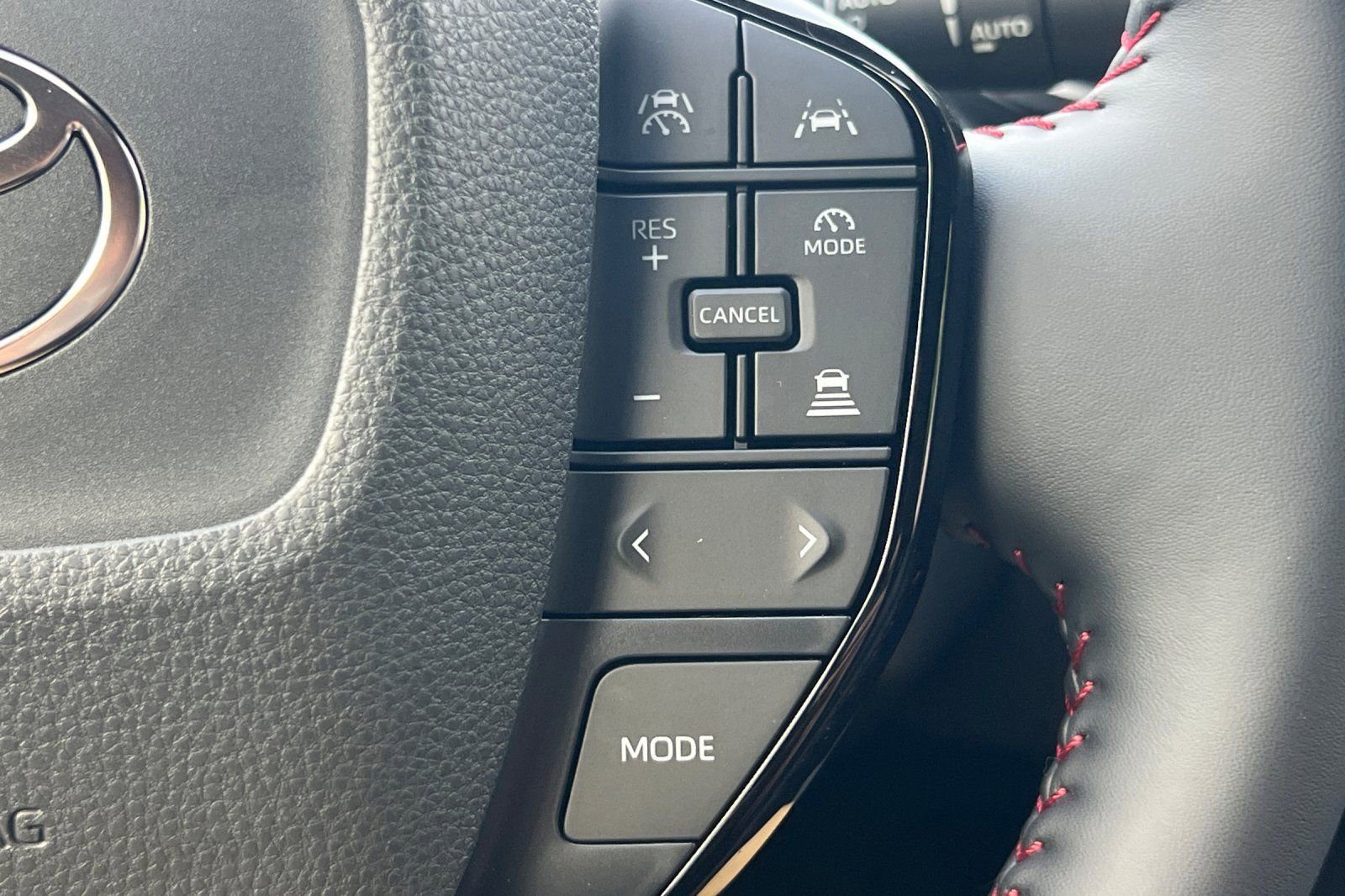 New 2026 Toyota Prius XSE image 27