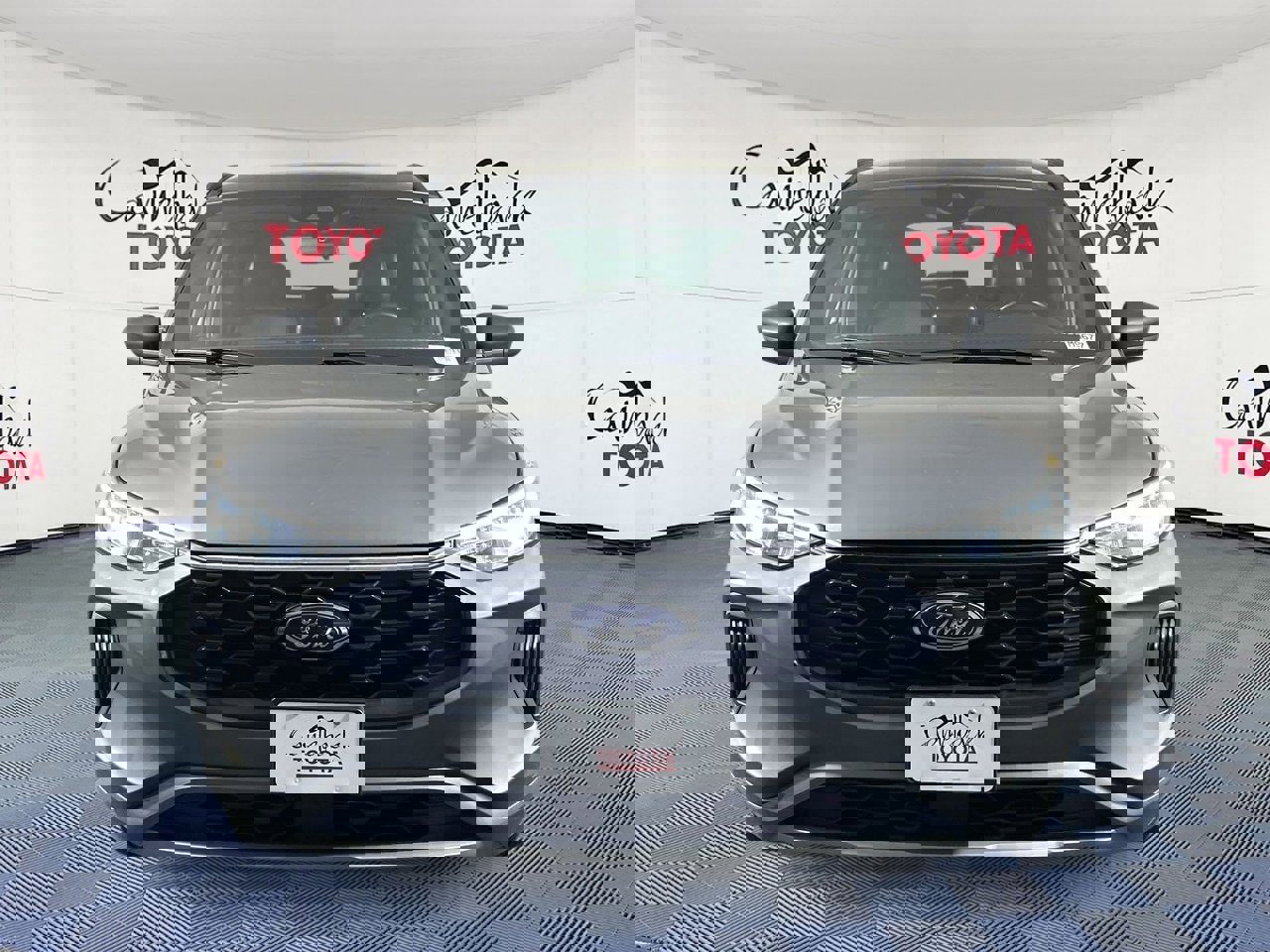 Used 2024 Ford Escape ST-Line image 3