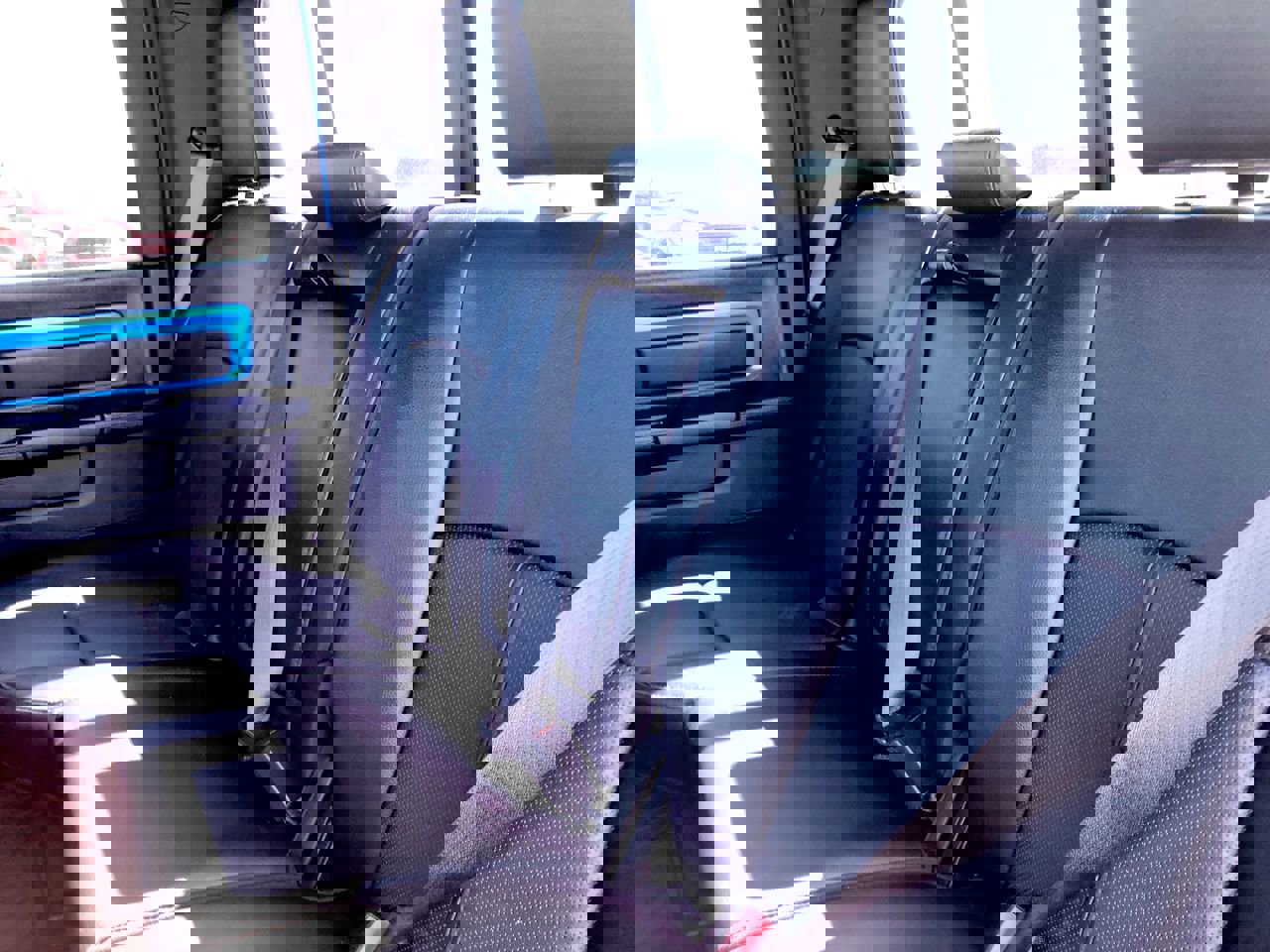 Used 2018 RAM 1500 Sport w/ Hydro Blue Sport Package image 19