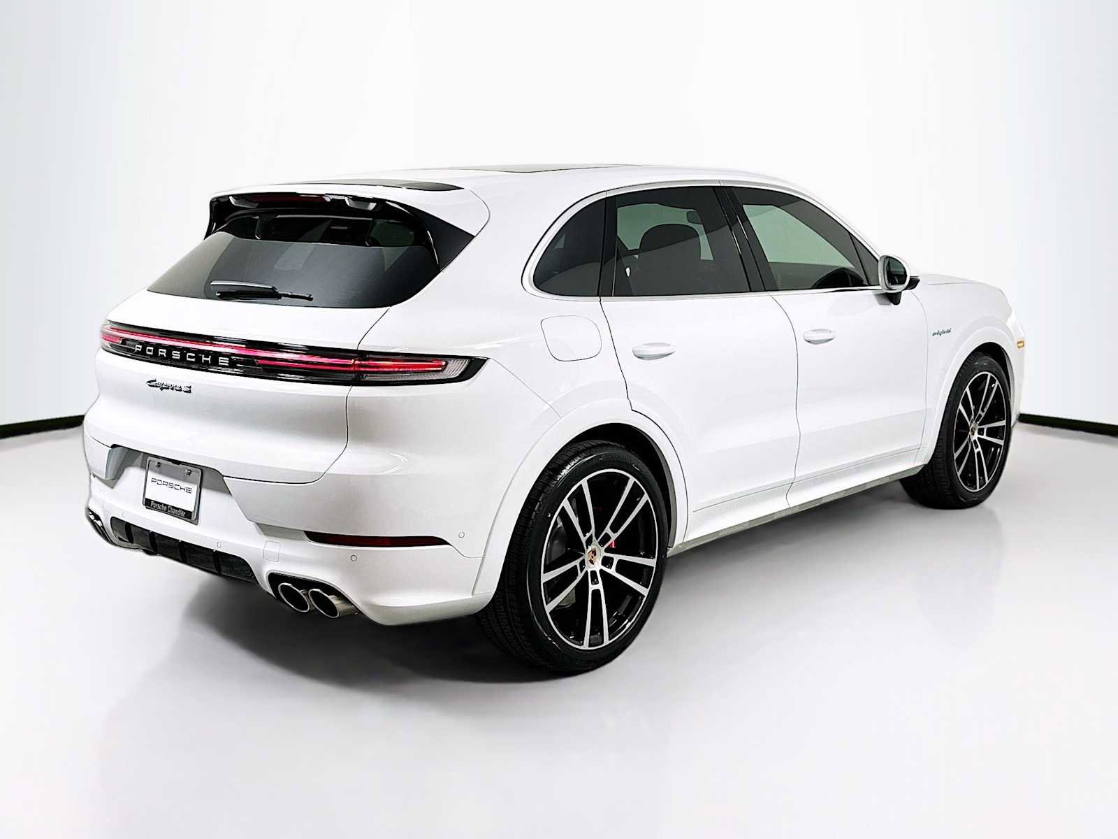 New 2026 Porsche Cayenne S image 9