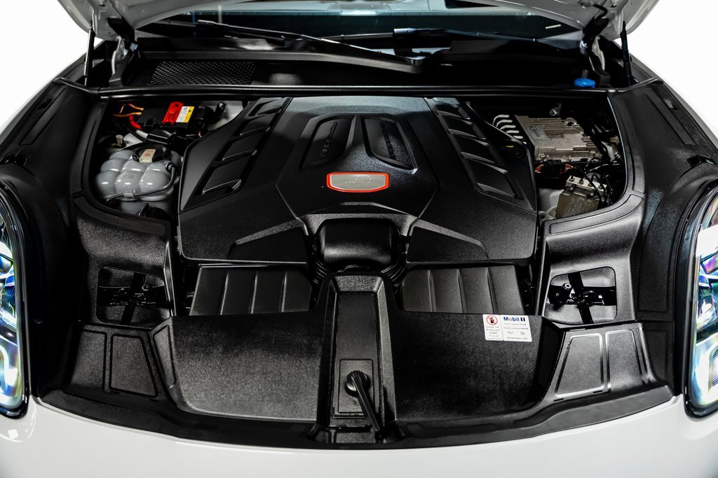 Used 2021 Porsche Cayenne Turbo image 61