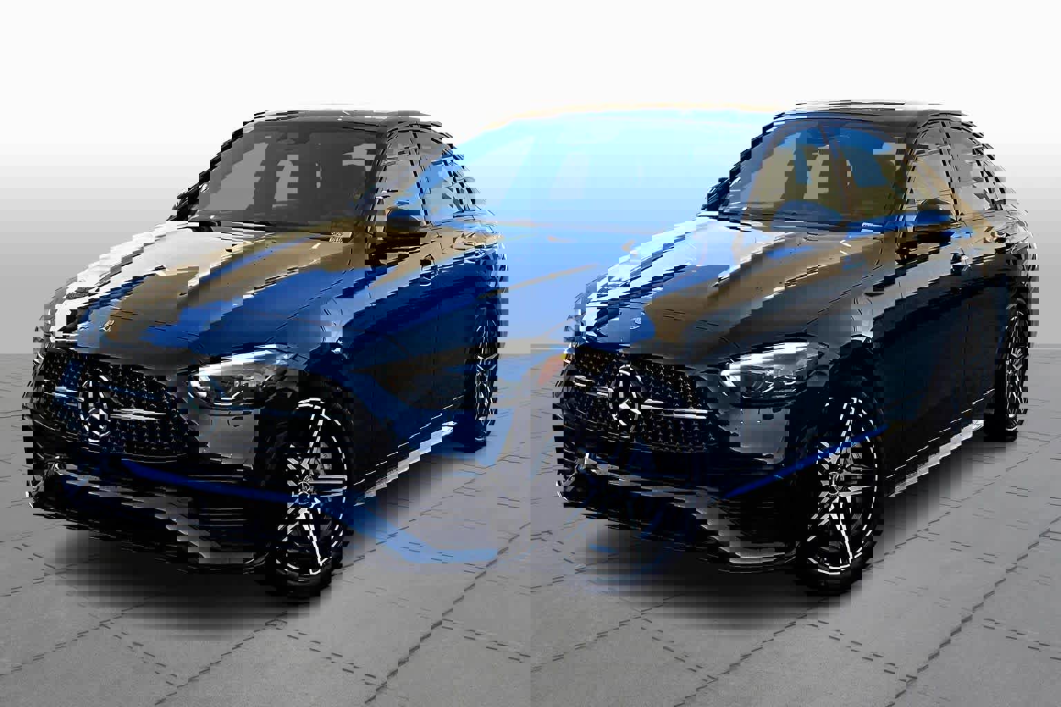 Used 2025 Mercedes-Benz C 300 4MATIC Sedan image 1