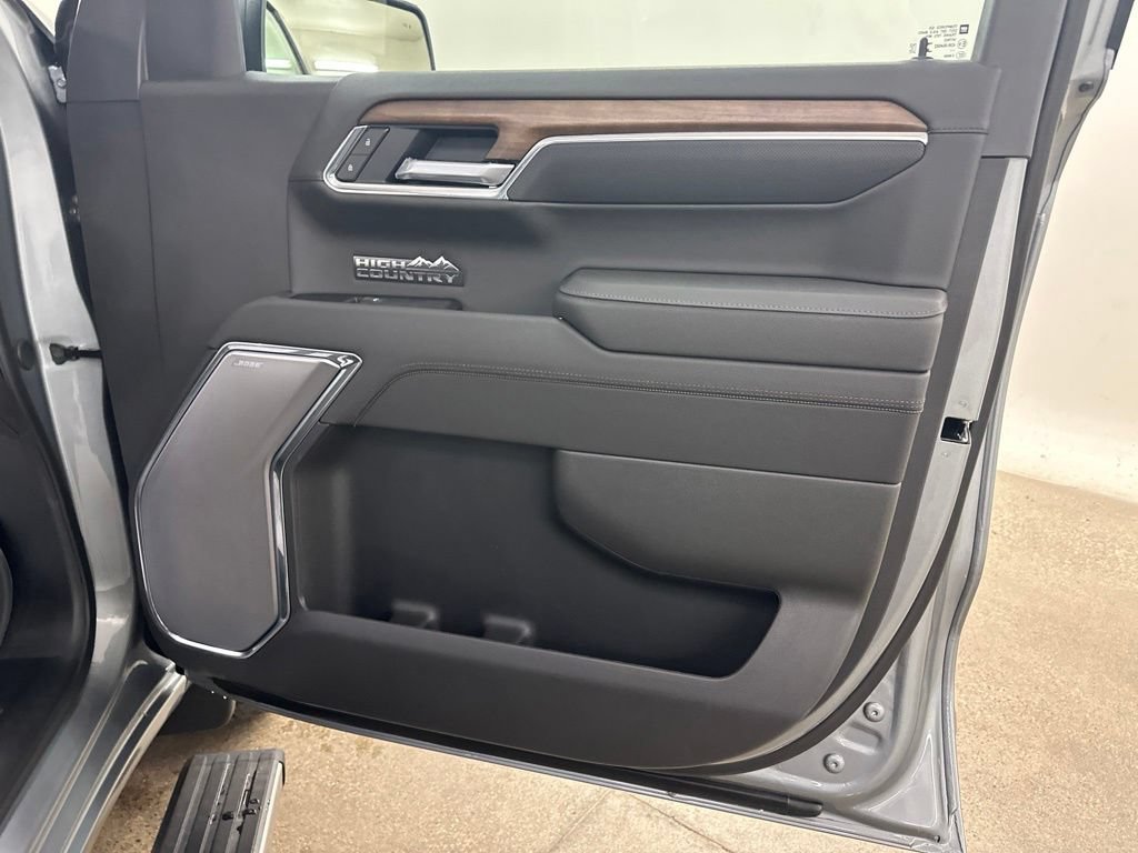 New 2026 Chevrolet Silverado 1500 High Country AWD/4WD image 22