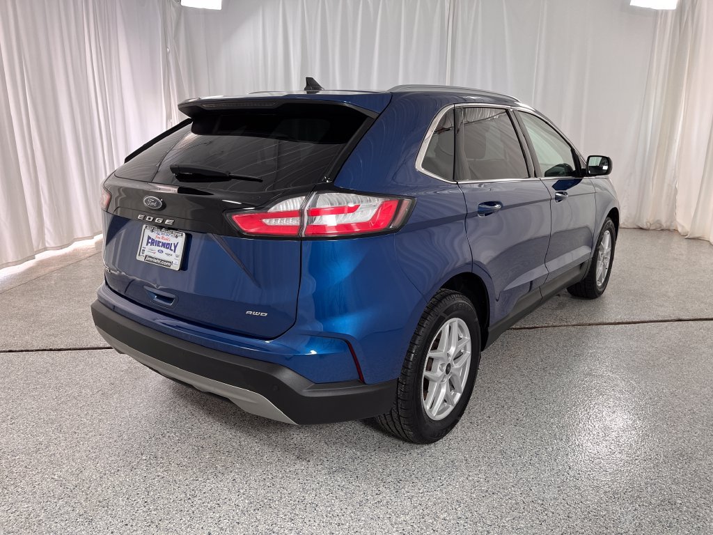Used 2024 Ford Edge SEL AWD/4WD image 10