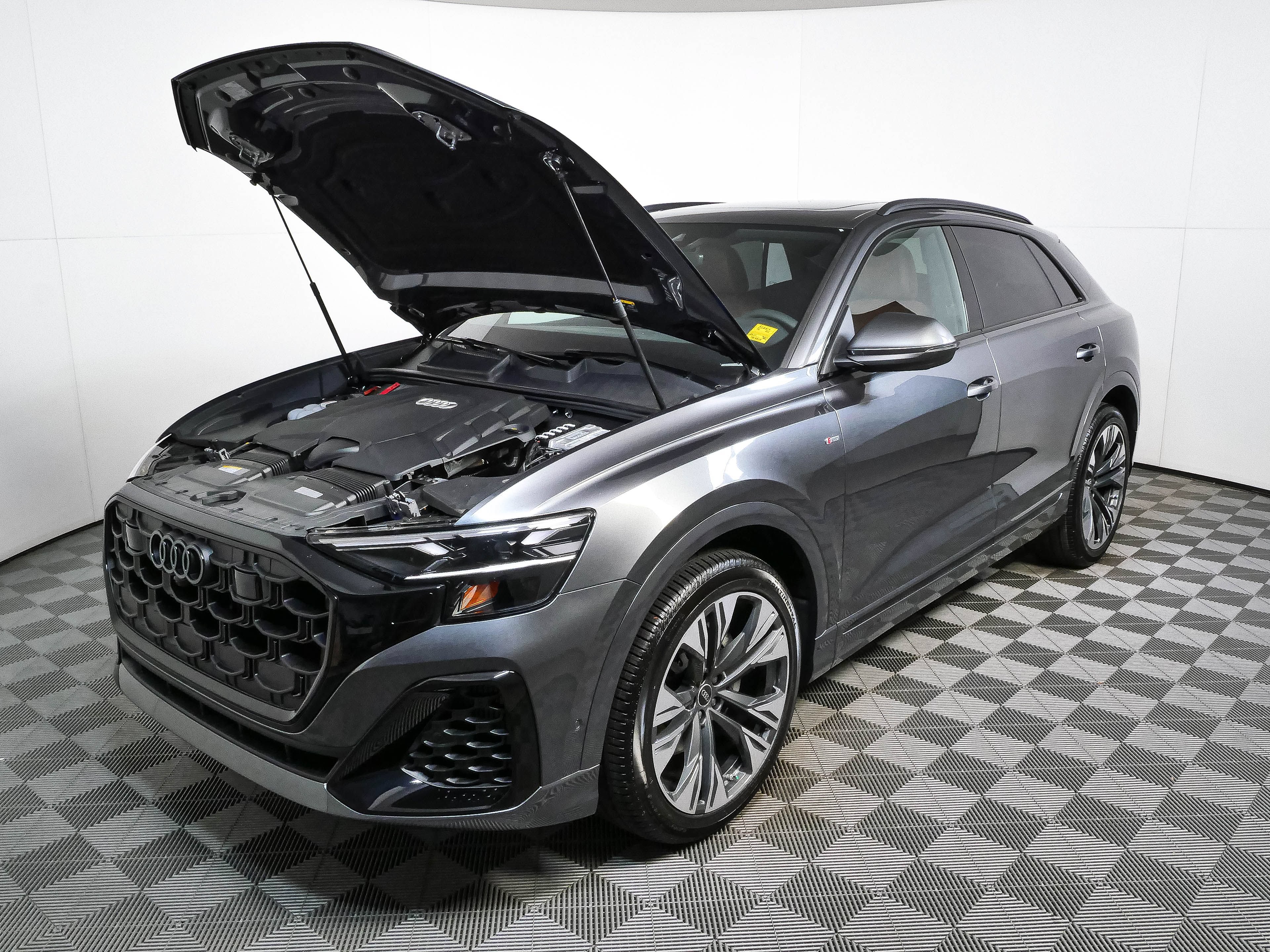 New 2026 Audi Q8 Premium Plus AWD/4WD image 34
