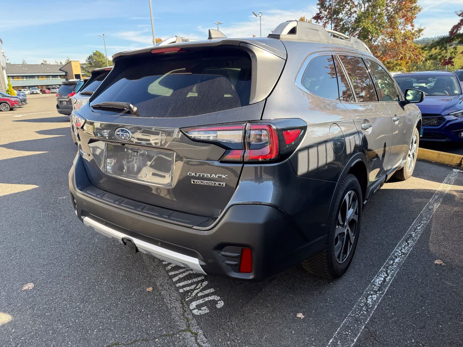 Certified 2022 Subaru Outback Touring XT AWD/4WD image 3