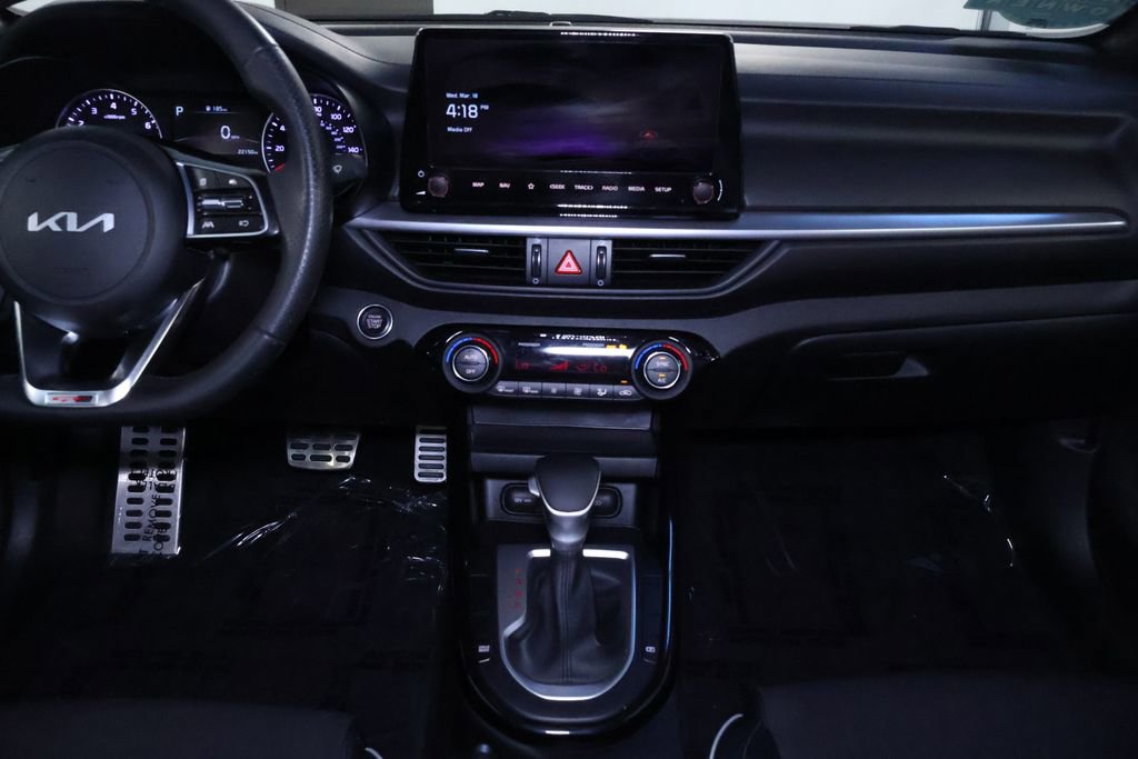Used 2023 Kia Forte GT-Line image 17