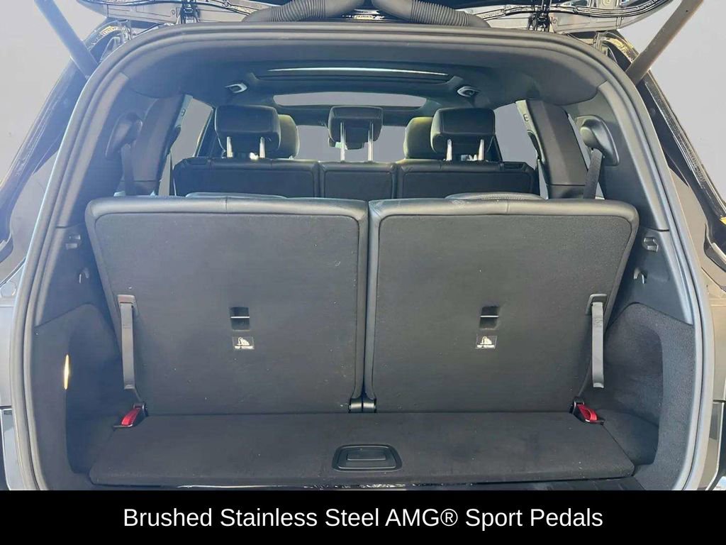 Used 2023 Mercedes-Benz EQB 350 4MATIC SUV image 32