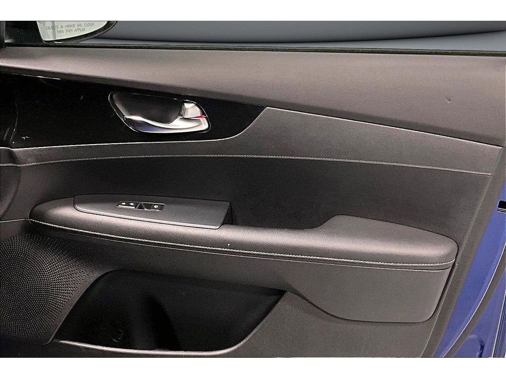 Used 2020 Kia Forte GT-Line image 25