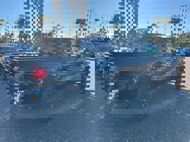 Used 2023 Toyota Tacoma image 3