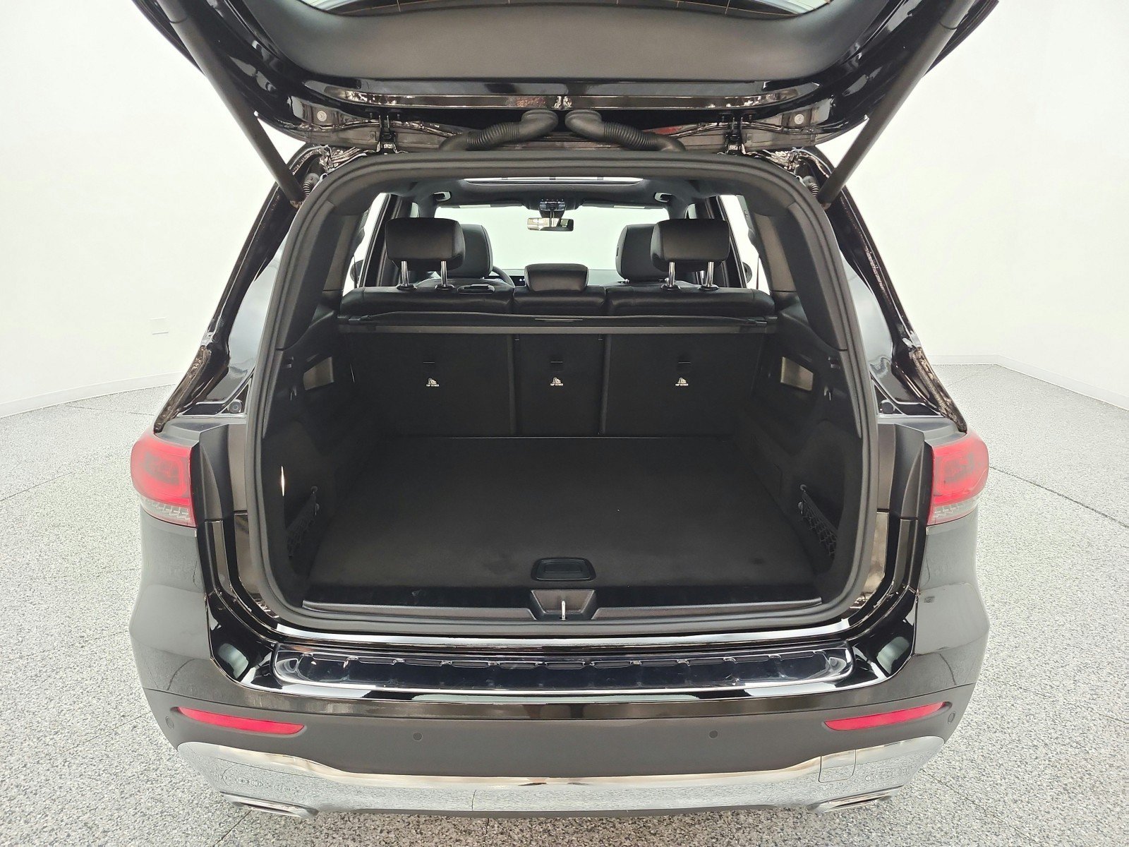 Used 2022 Mercedes-Benz GLB 250 4MATIC image 18