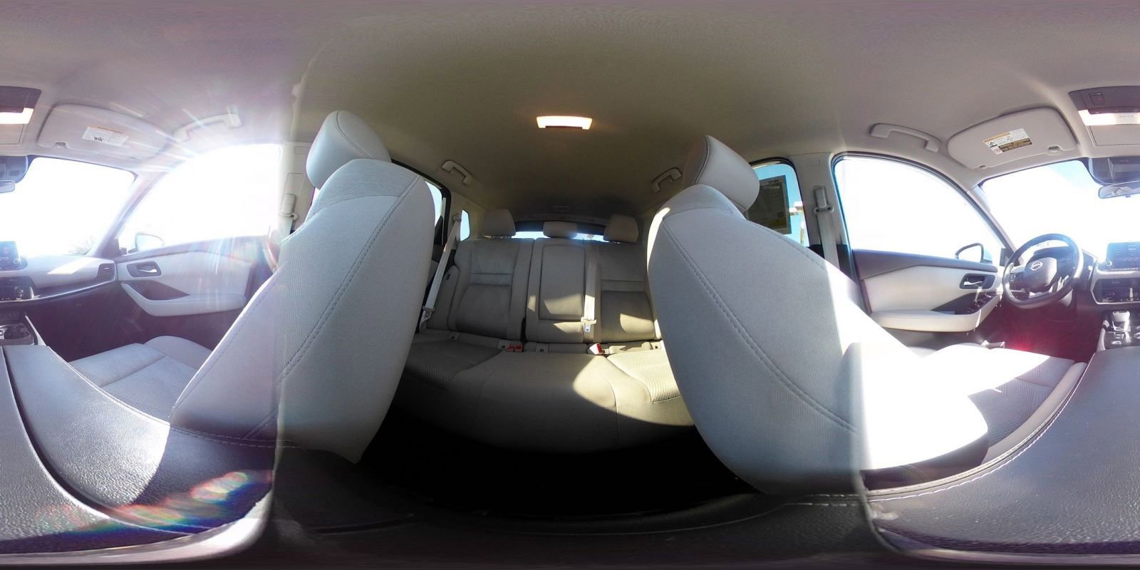 Used 2025 Nissan Rogue SV FWD image 44