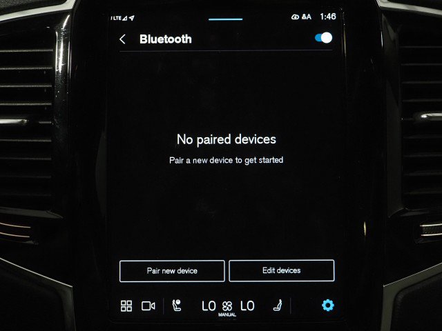 Used 2025 Volvo XC90 T8 Plus w/ Protection Package Premier image 37