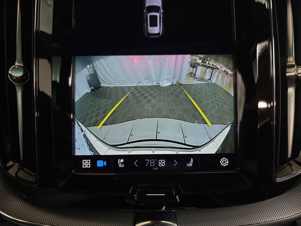 Used 2023 Volvo XC60 T8 Polestar image 24