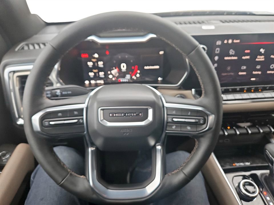 New 2026 GMC Canyon Denali w/ LPO, Denali Black Edition image 14