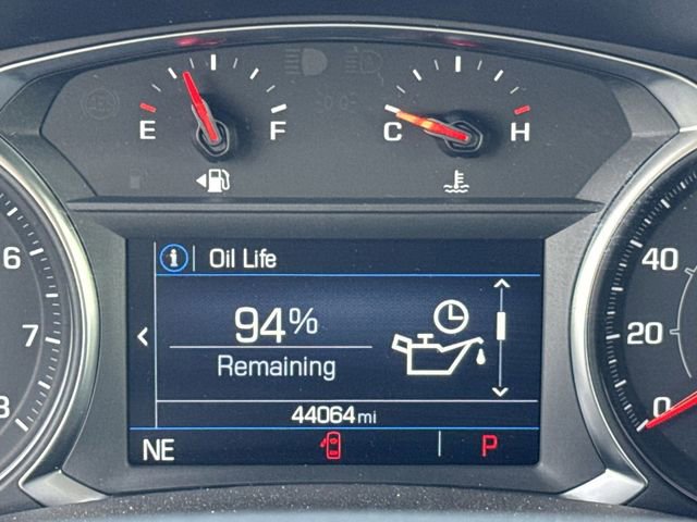 Used 2024 GMC Terrain SLE image 16