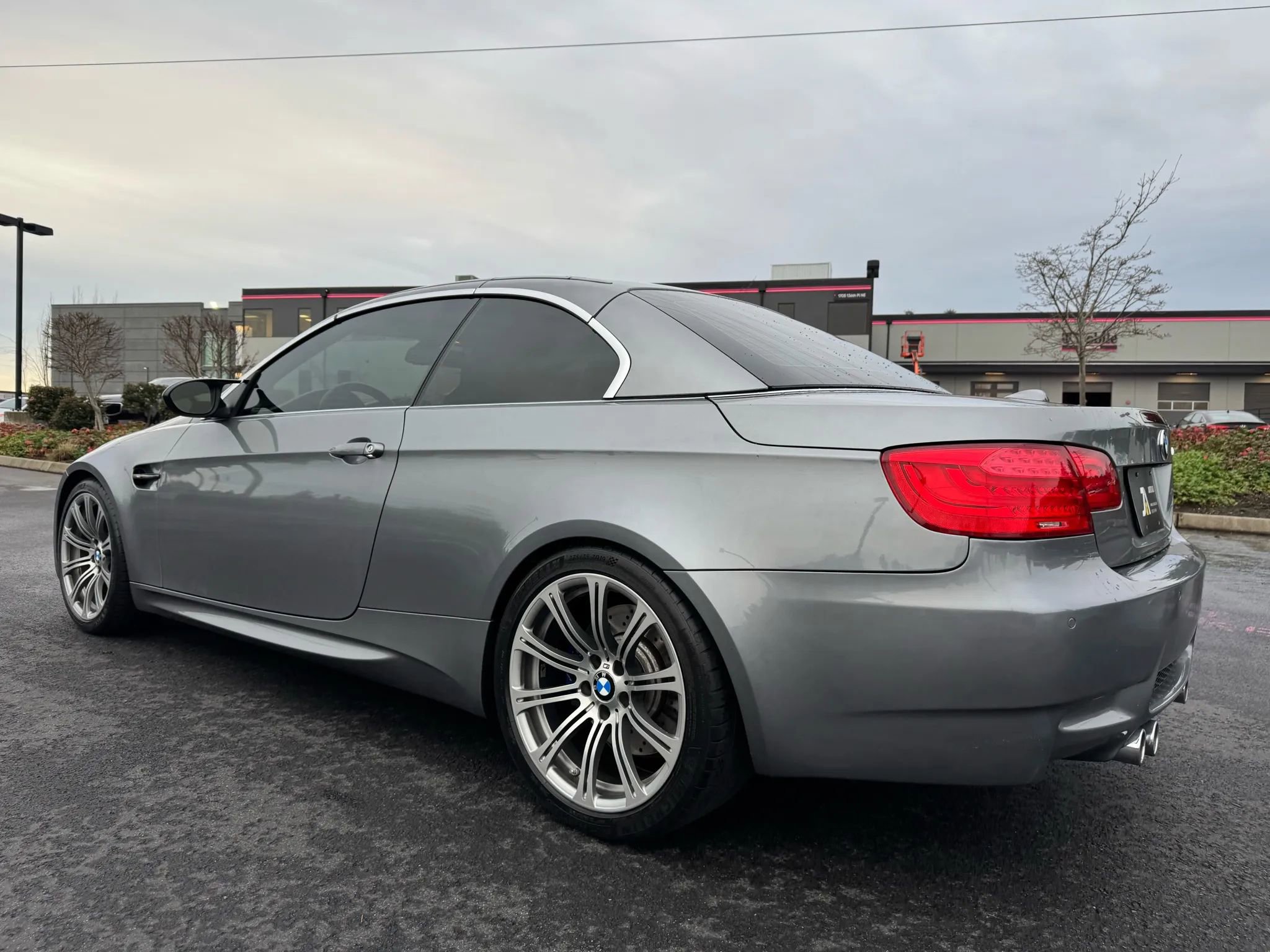 Used 2009 BMW M3 Convertible image 10