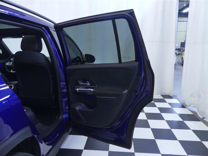Used 2023 Mercedes-Benz GLB 250 w/ AMG Line image 25