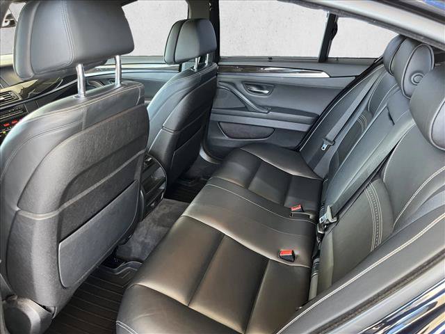Used 2015 BMW 550i Sedan RWD image 10