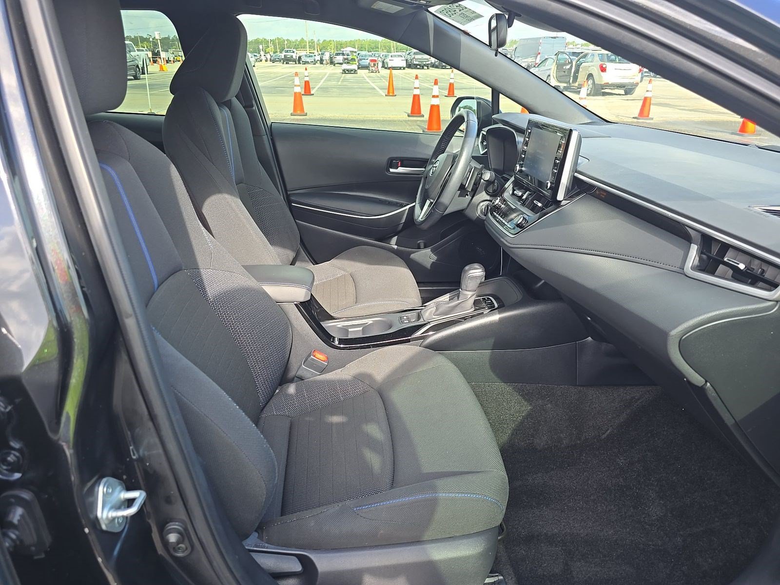 Used 2020 Toyota Corolla SE FWD image 10