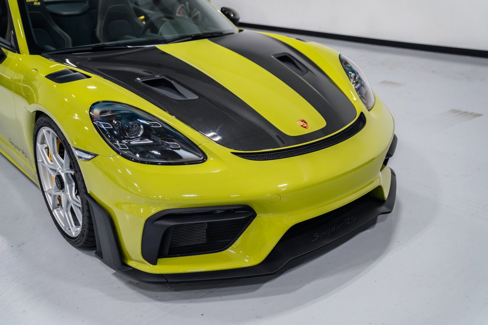 Used 2025 Porsche 718 Boxster Spyder RS image 33