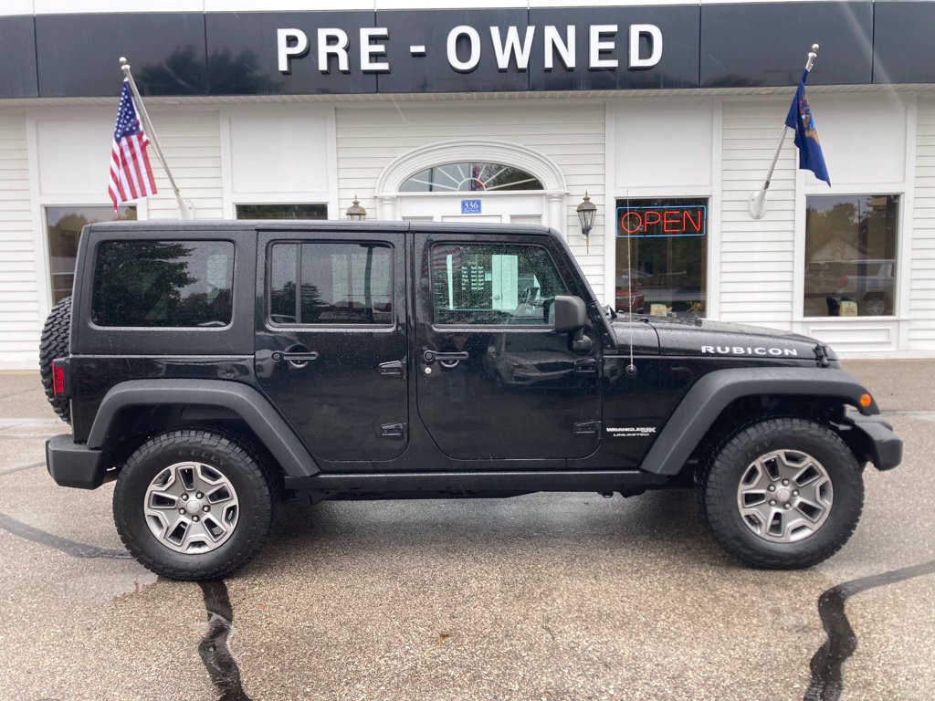 Used 2018 Jeep Wrangler Unlimited Rubicon w/ Dual Top Group AWD/4WD image 4
