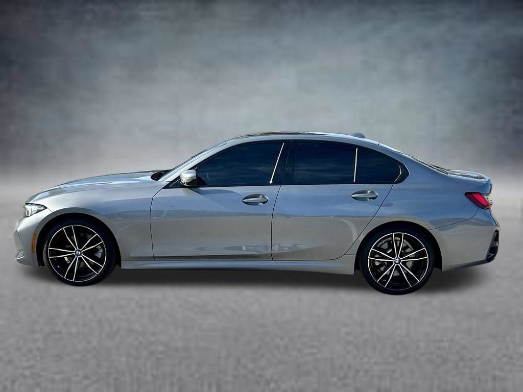 Used 2023 BMW 330i xDrive Sedan w/ M Sport Package AWD/4WD image 9