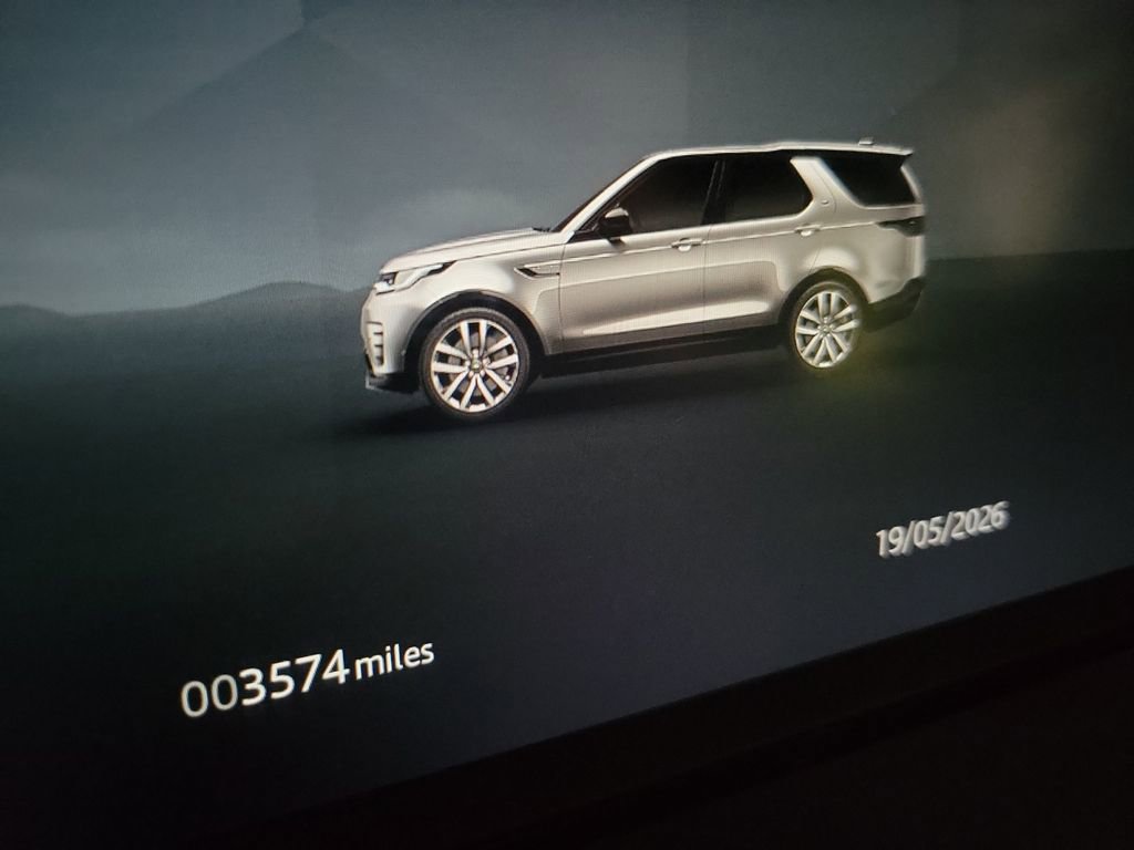New 2026 Land Rover Discovery S AWD/4WD image 18
